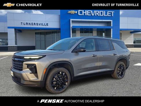 New 2026 Chevrolet Traverse LT w/ Midnight/Sport Edition FWD image 1