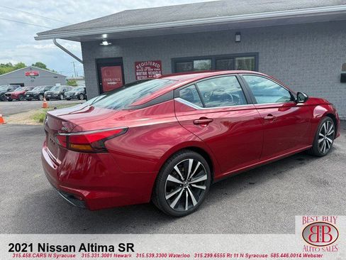 Used 2021 Nissan Altima 2.5 SR FWD image 3