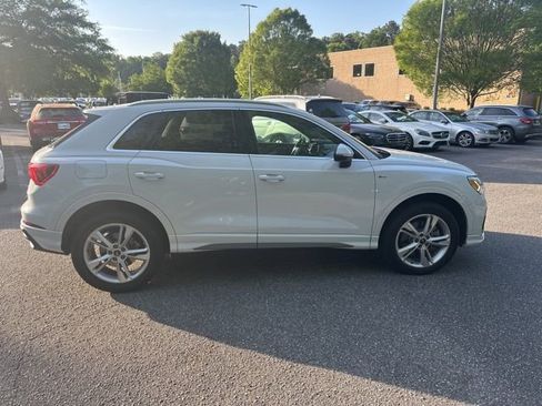 Used 2024 Audi Q3 2.0T Premium image 4