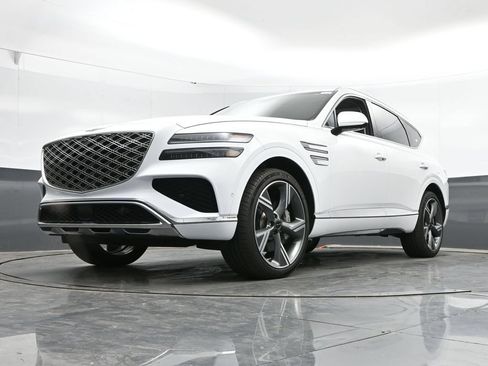 Used 2025 Genesis GV80 2.5T Prestige AWD/4WD image 45