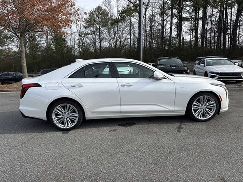 Used 2022 Cadillac CT4 Premium Luxury image 8