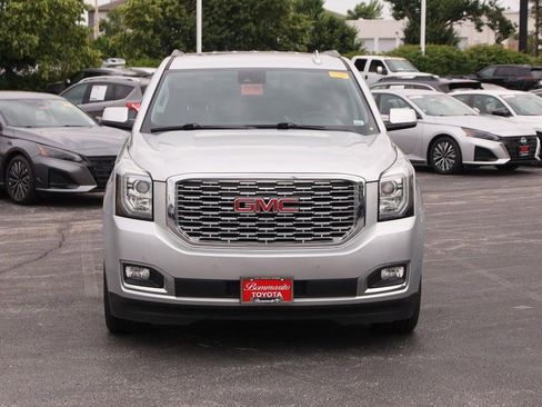 Used 2020 GMC Yukon Denali w/ Denali Ultimate Package AWD/4WD image 4