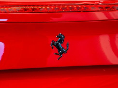 Used 2016 Ferrari 488 Spider image 29