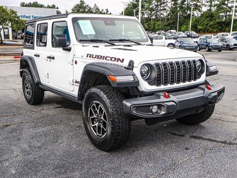Used 2024 Jeep Wrangler Unlimited Rubicon image 4