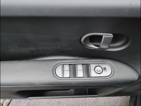 New 2026 Hyundai Ioniq 5 SE image 20