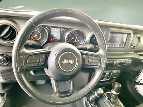 Used 2023 Jeep Gladiator Sport image 26