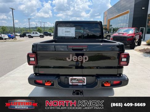 New 2026 Jeep Gladiator Mojave AWD/4WD image 18
