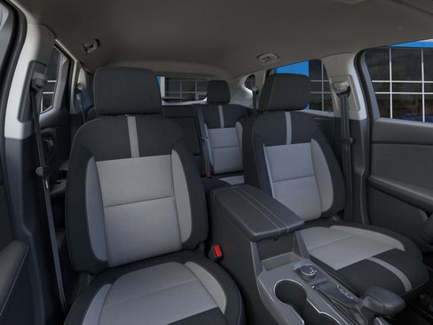 New 2025 Chevrolet Blazer LT w/ Midnight/Sport Edition image 16