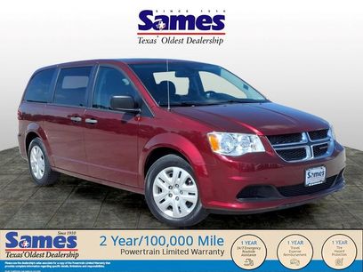 Used 2020 Dodge Grand Caravan SE w/ UConnect Hands-Free Group