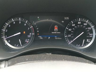 Used 2021 Toyota Highlander Platinum