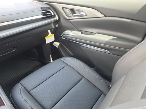 New 2026 Chevrolet Traverse LT FWD image 19
