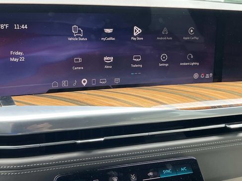 Certified 2025 Cadillac Escalade Sport Platinum AWD/4WD image 34