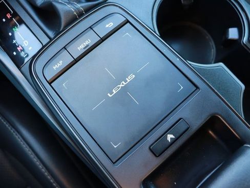 Used 2022 Lexus IS 350 F Sport image 21