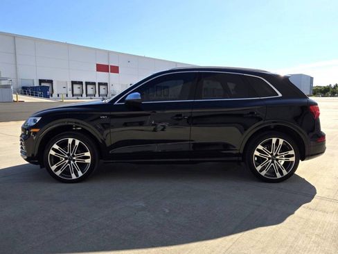 Used 2018 Audi SQ5 Premium Plus w/ Navigation Package AWD/4WD image 2