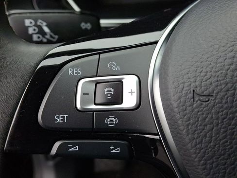 Certified 2021 Volkswagen Jetta SEL Premium image 21