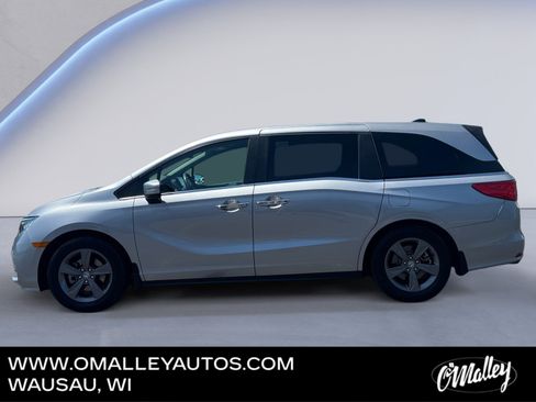 Used 2022 Honda Odyssey EX image 2