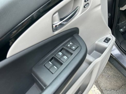 Used 2017 Honda Pilot Elite image 19