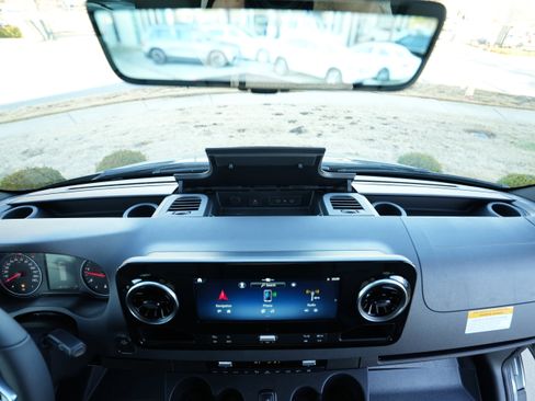 New 2026 Mercedes-Benz Sprinter 2500 image 41