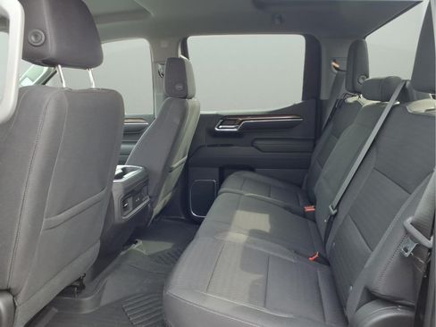 Used 2023 Chevrolet Silverado 1500 LT Trail Boss AWD/4WD image 27