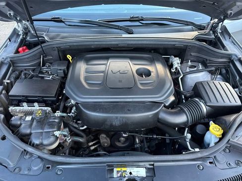 Used 2021 Jeep Grand Cherokee Laredo X AWD/4WD image 29