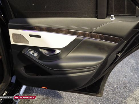 Used 2015 Mercedes-Benz S 63 AMG 4MATIC Sedan w/ Driver Assistance Package image 36