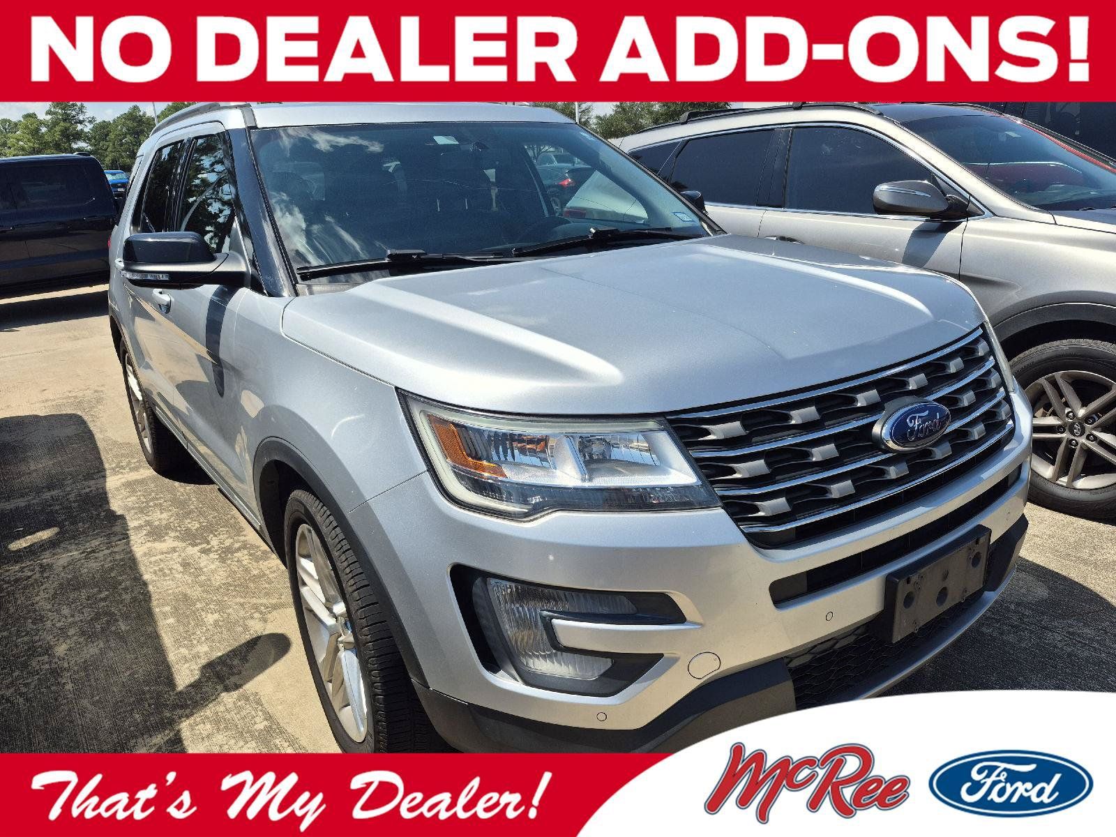 Used 2017 Ford Explorer XLT w/ Equipment Group 202A FWD image 1