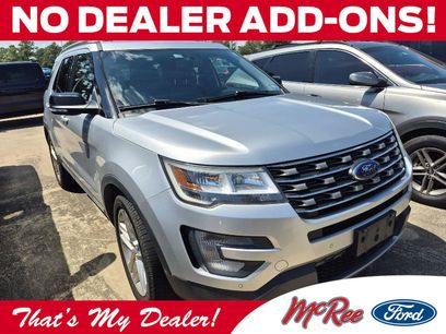 Used 2017 Ford Explorer XLT w/ Equipment Group 202A