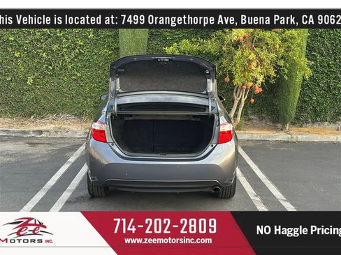 Used 2015 Toyota Corolla S FWD image 16