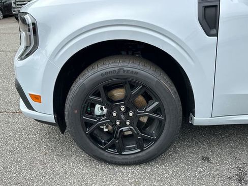 New 2026 Ford Maverick Lobo AWD/4WD image 11