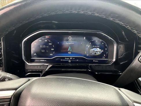 Used 2025 Chevrolet Silverado 1500 LT image 24