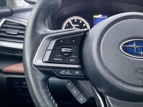 Used 2022 Subaru Forester Touring image 18