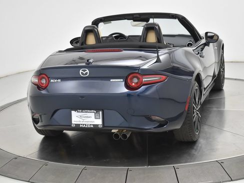 Certified 2025 MAZDA MX-5 Miata Grand Touring RWD image 22