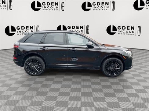 Certified 2023 Lincoln Corsair Reserve w/ Equipment Group 201A image 9