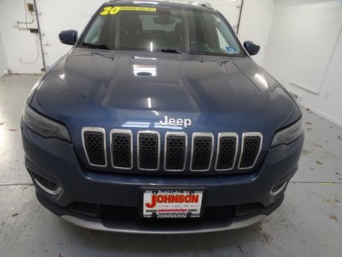 Used 2020 Jeep Cherokee Limited image 25