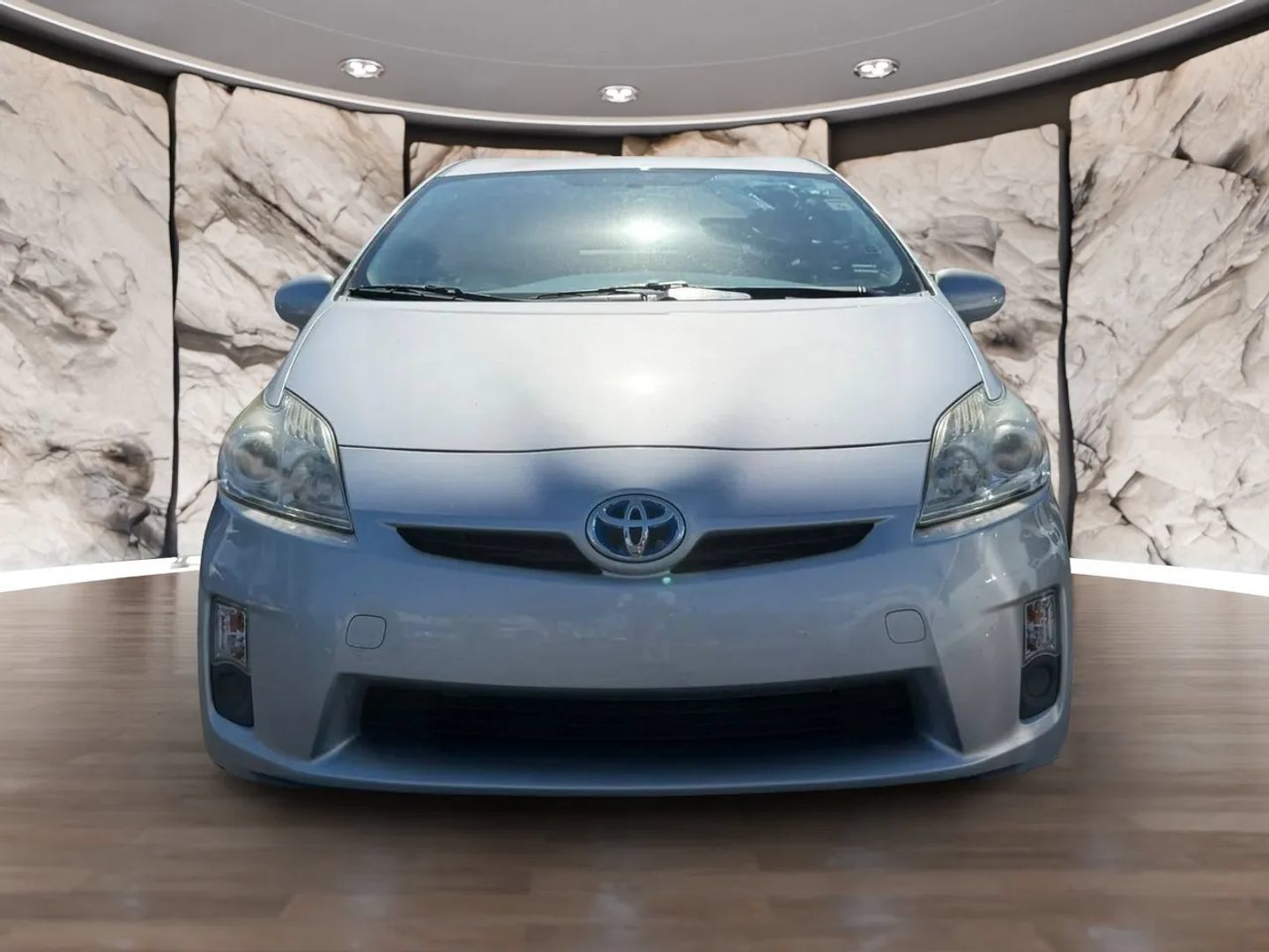 Used 2010 Toyota Prius Two FWD image 2