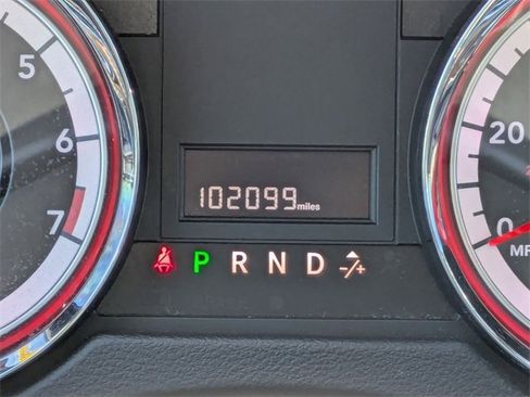 Used 2020 Dodge Grand Caravan SXT image 16