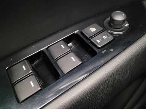 Used 2018 MAZDA CX-5 Touring image 27