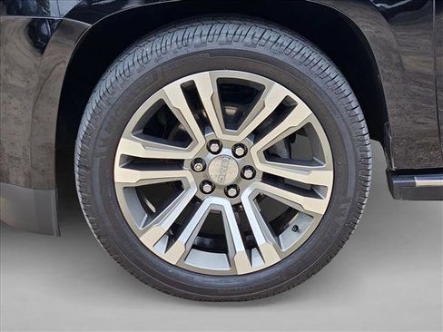 Used 2018 GMC Yukon XL Denali w/ Denali Ultimate Package image 25