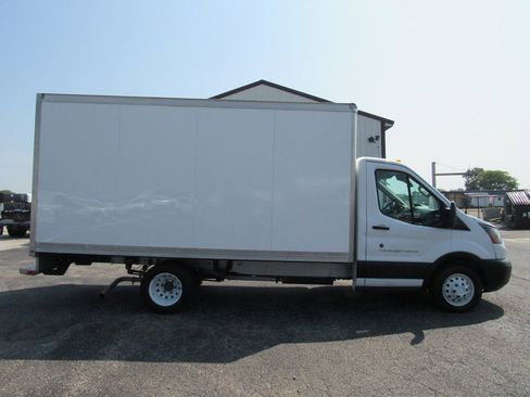 Used 2019 Ford Transit 350 156 DRW RWD image 2