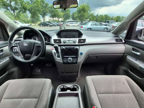 Used 2015 Honda Odyssey EX image 15