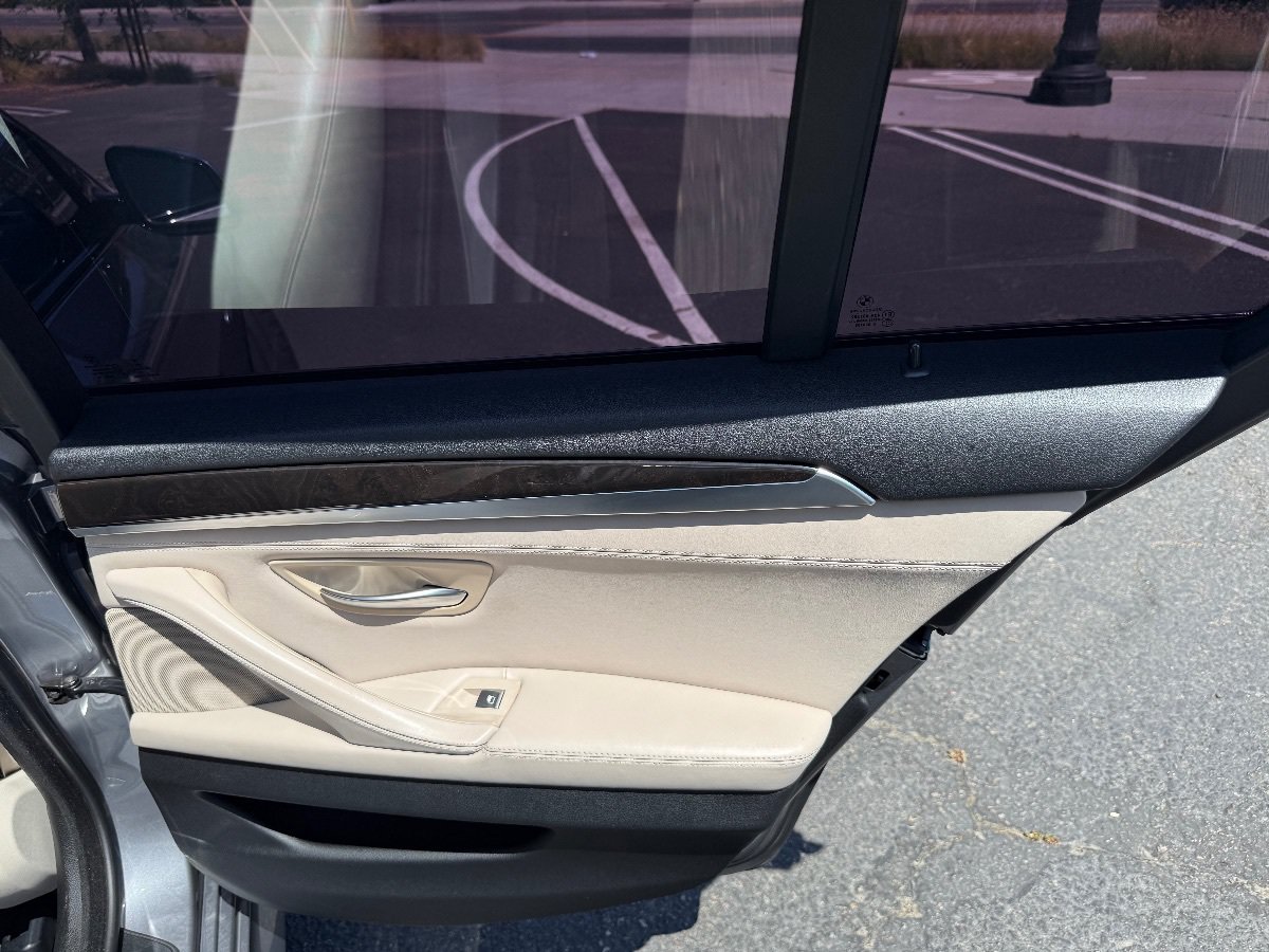 Used 2016 BMW 535i Sedan RWD image 17
