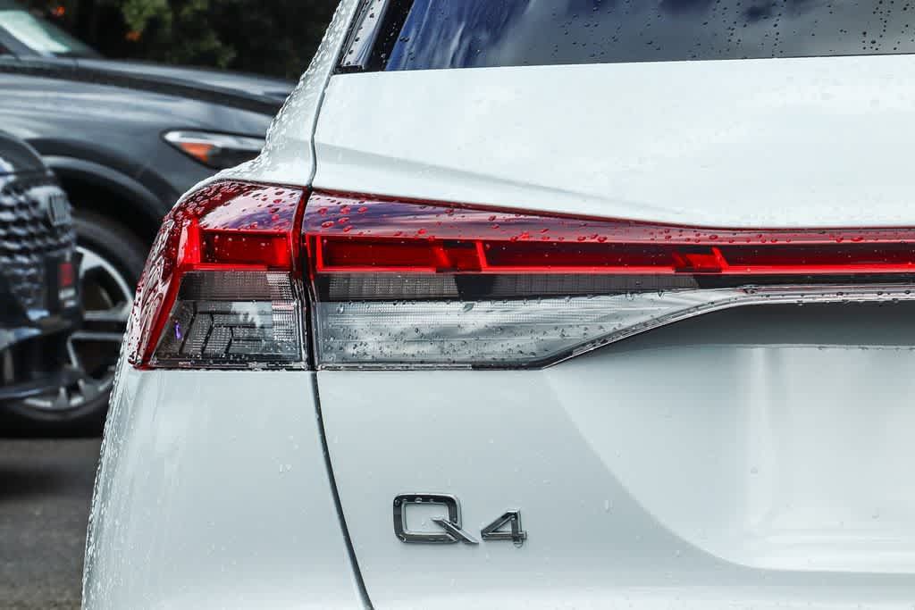 Used 2023 Audi Q4 e-tron Premium Plus RWD image 7