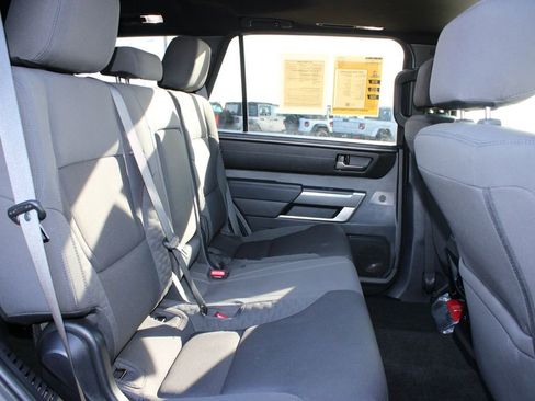 Used 2025 Toyota Sequoia SR5 image 33