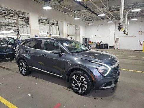 Used 2023 Kia Sportage EX AWD/4WD image 1