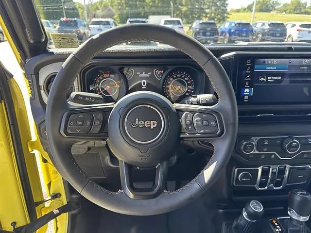 Used 2024 Jeep Wrangler Unlimited Sport AWD/4WD image 10