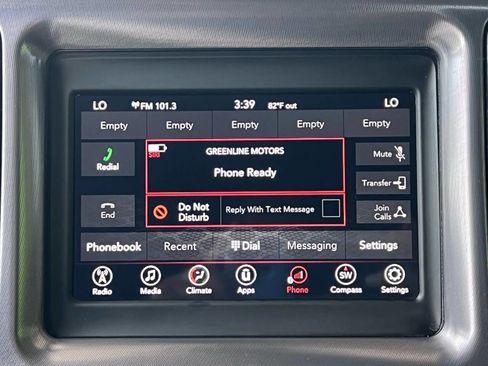 Used 2019 Dodge Challenger SXT image 29