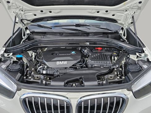 Used 2017 BMW X1 sDrive28i image 17