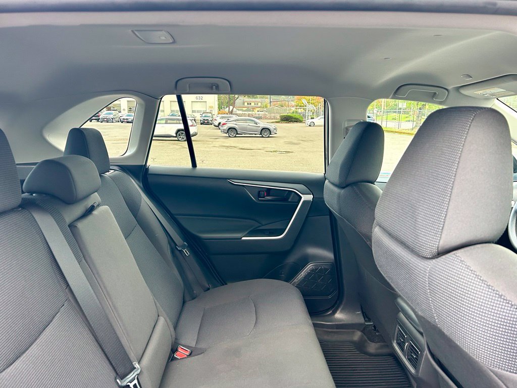 Certified 2023 Toyota RAV4 LE AWD/4WD image 14