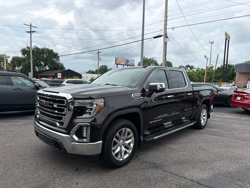 Used 2019 GMC Sierra 1500 SLT w/ SLT Premium Package AWD/4WD image 10