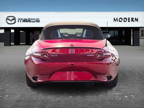 New 2026 MAZDA MX-5 Miata Club w/ Interior Package RWD image 4